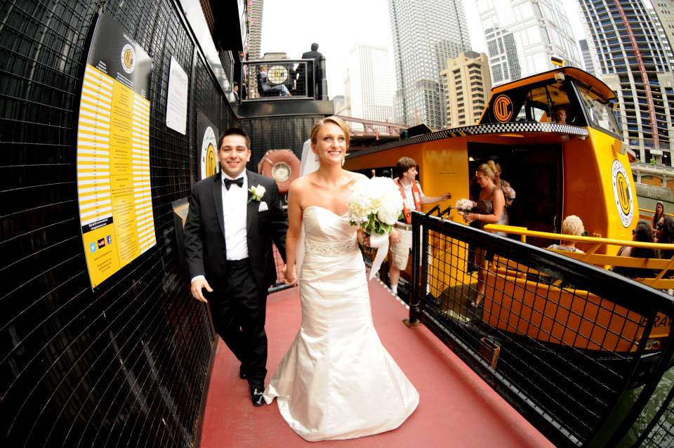 wedding arrival by chicago water taxi