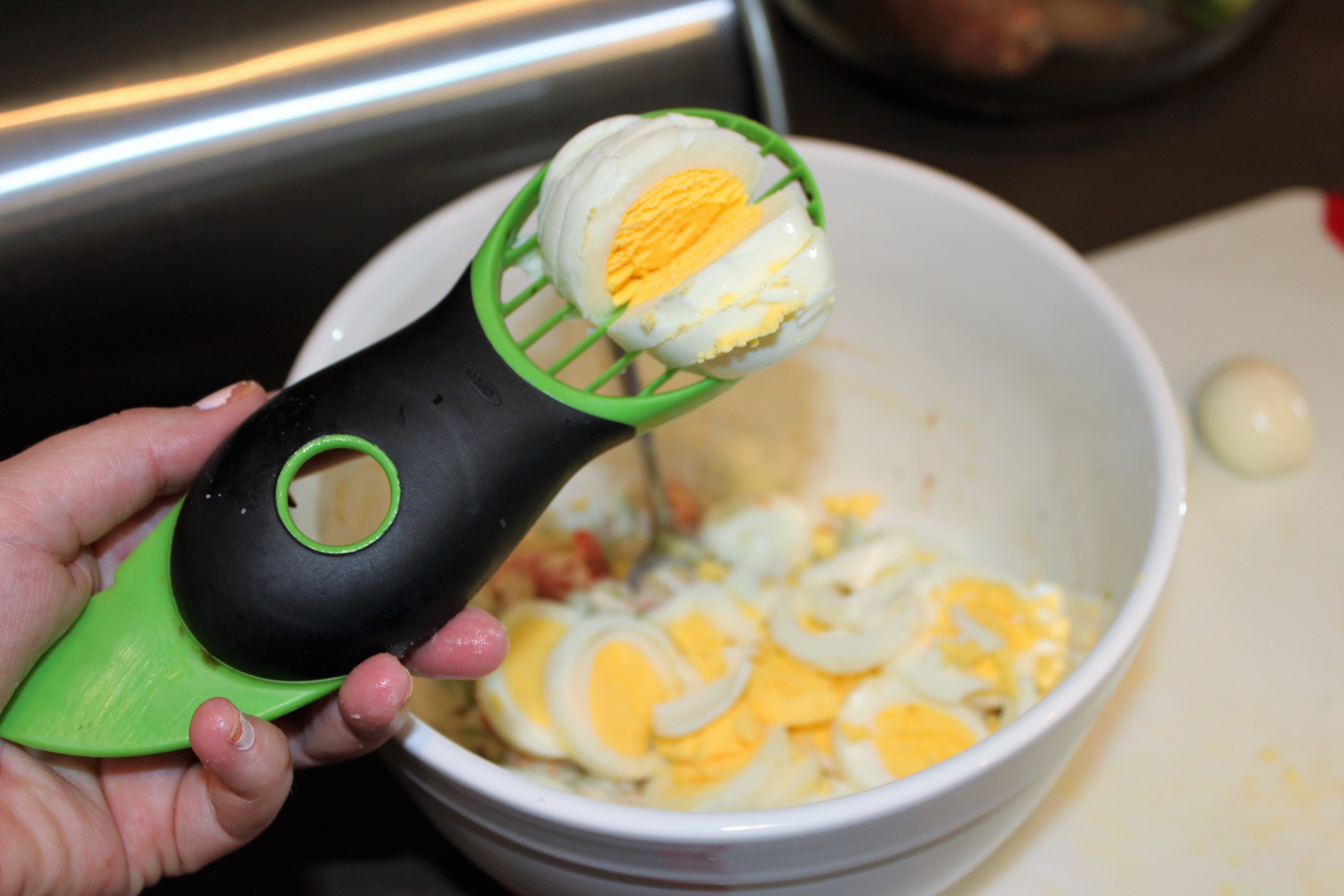 egg salad recipe, easy, home cooking, egg and avocado slicer