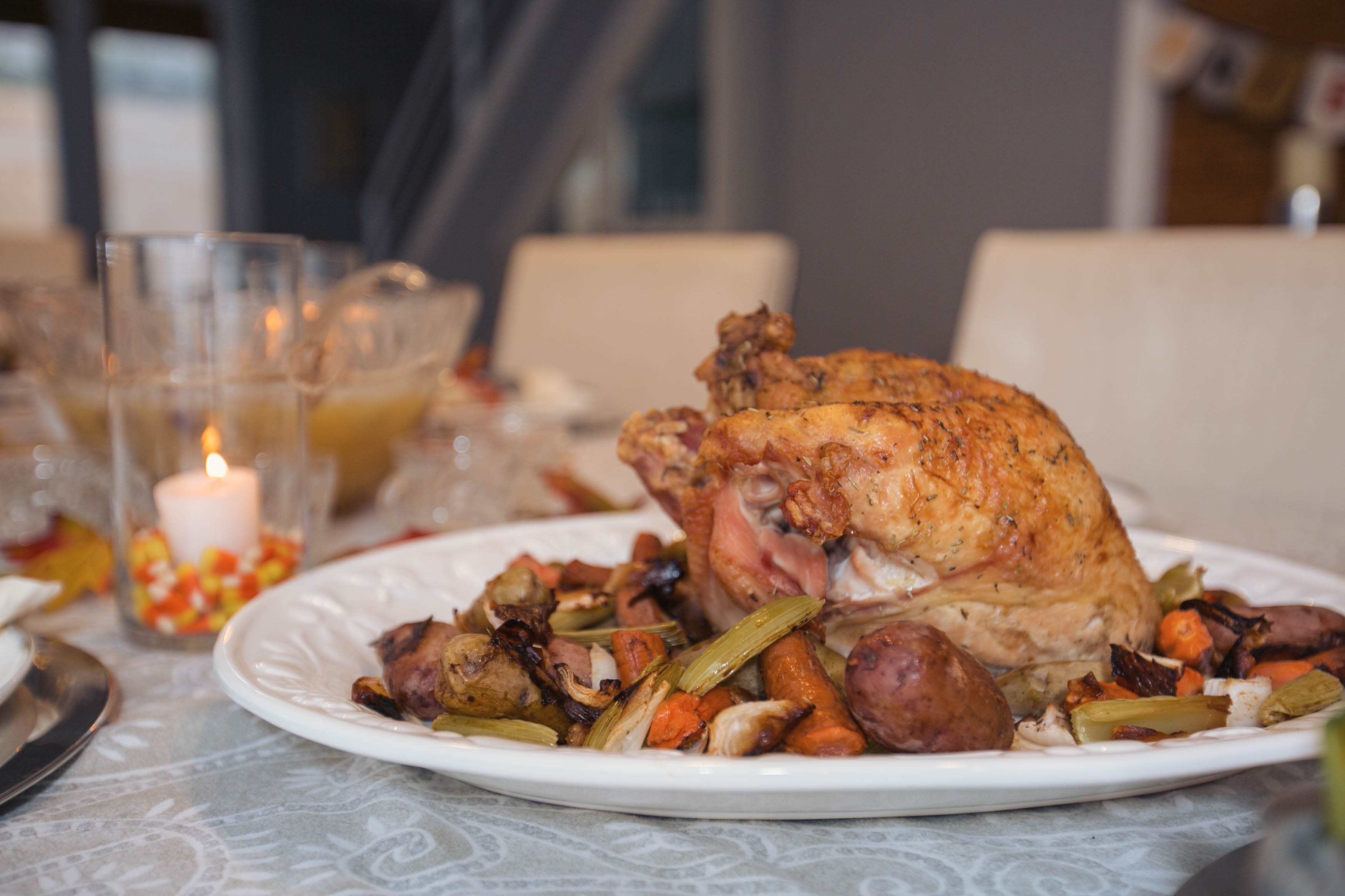 how to throw a friendsgiving with Tony's Fresh market. Including tips and recipes