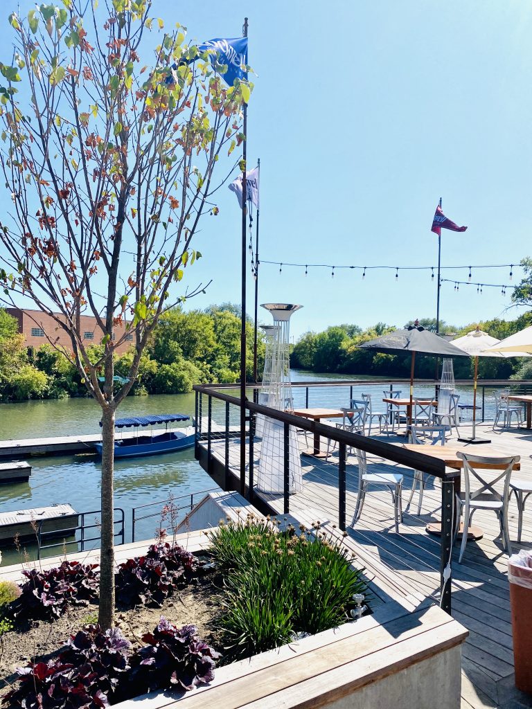 Rockwell on the River is a hidden dock and brewery on the north brand of the Chicago River. Definitely add it your fall bucketlist! 